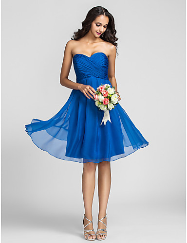 A-line Sweetheart Knee-length Chiffon Bridesmaid Dress